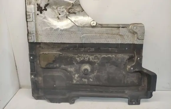 Mercedes-Benz C W205 Engine splash shield/under tray A2135200923