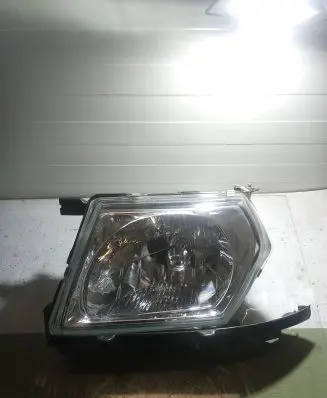 Nissan Patrol Y61 Headlight/headlamp 0821511A1L