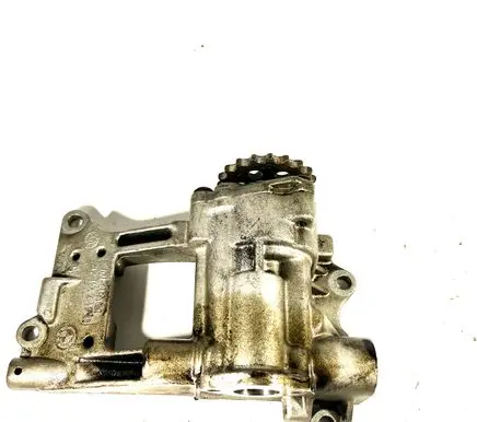BMW 5 E39 Oil pump 2247212 11412247212 670815720