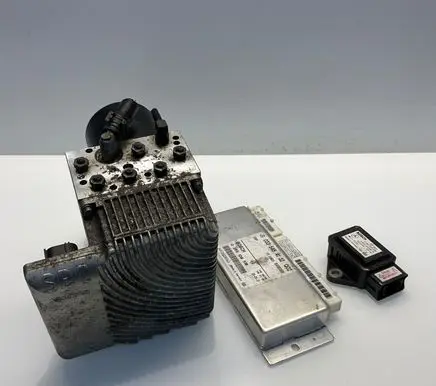 Mercedes-Benz E W211 ABS Pump 0986483002