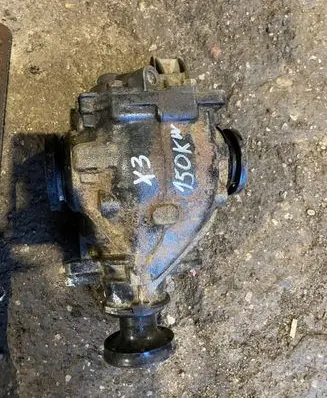 BMW X3 E83 Rear differential 12148221