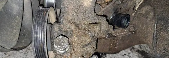 Volkswagen PASSAT B5 Power steering pump 