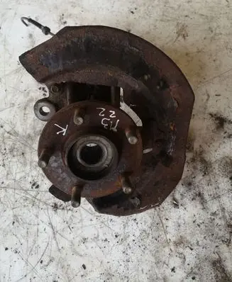 Mazda 3 II Front wheel hub
