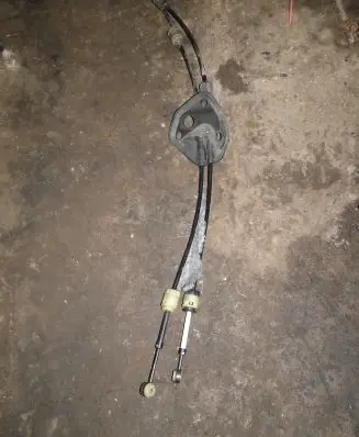 Renault Scenic II - Grand scenic II Gear shift cable linkage