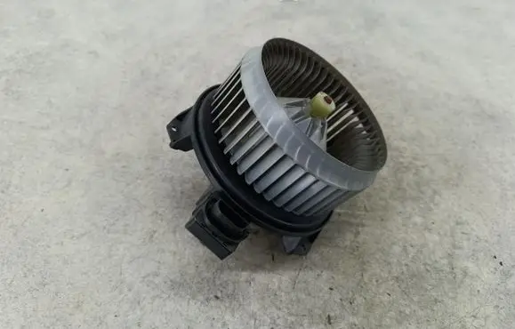 Dodge Caliber Heater fan/blower AY2727005011