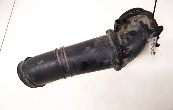 Ford C-MAX I Air intake hose/pipe 7689484400