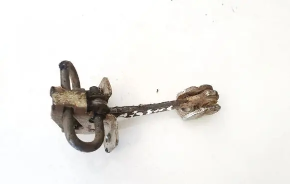 Opel Zafira A Rear door check strap stopper