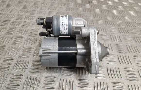 Peugeot 208 Starter motor 9812715380
