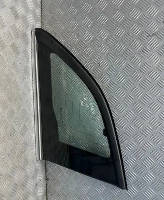 Opel Insignia A Rear side window 43R00081 DOT90AS2M30A