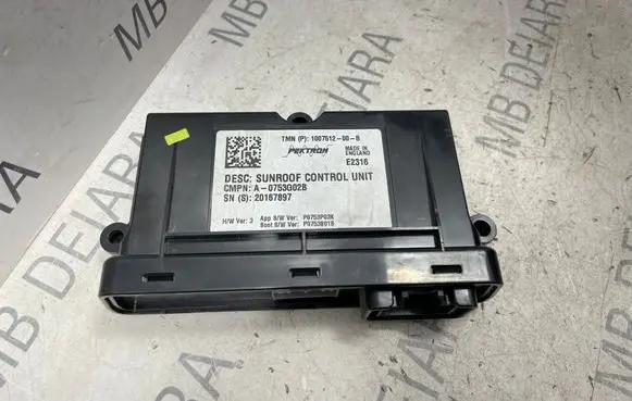 Tesla Model S Sunroof control unit/module 100751200B