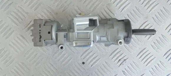 Ford Focus Ignition lock 3M513F880AC