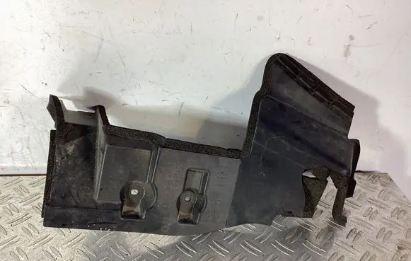 Lexus LS 460 - 600H Intercooler air guide/duct channel 5329150070
