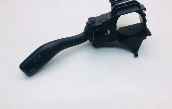 Audi A4 S4 B6 8E 8H Indicator stalk 8E0953513
