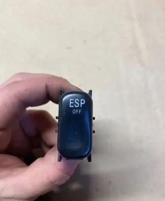 Mercedes-Benz ML W163 ESP (stability program) switch 1638202710 03100640