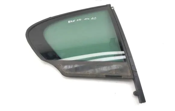 BMW 5 F10 F11 Rear vent window glass 51357182026