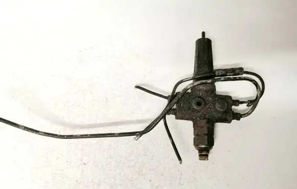 Citroen Xantia Brake power pressure regulator 