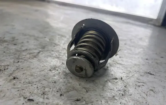 Nissan Patrol Y61 Thermostat 