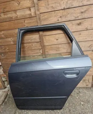 Audi A4 S4 B7 8E 8H Rear door