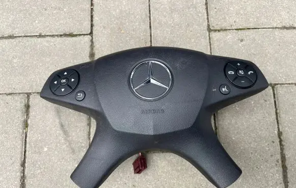 Mercedes-Benz C W204 Dashboard
