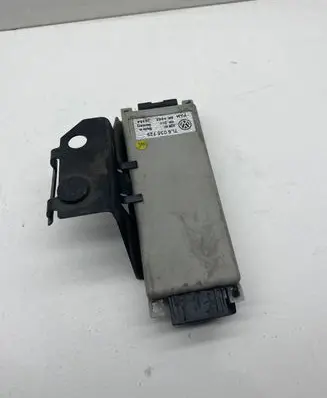 Volkswagen Touareg I Engine control unit/module 7L6035729 30354 SW0242