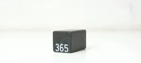 Audi A4 S4 B5 8D Other relay 8D0959257
