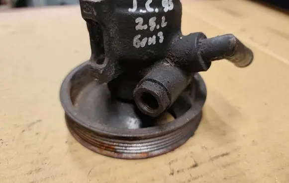 Power steering pump