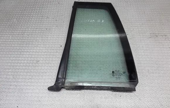 Opel Omega B2 Rear vent window glass 