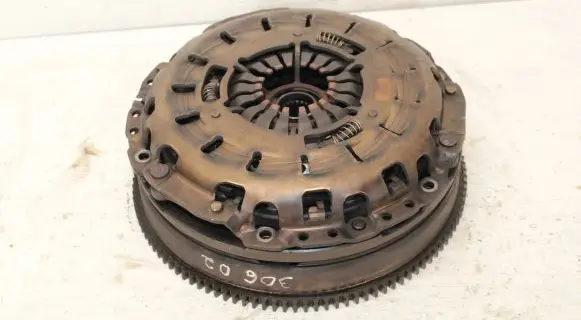 BMW 5 E60 E61 Clutch set kit 7556565 7524974 7545087