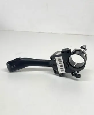 Volkswagen Golf IV Indicator stalk 8L0953513G 2629037 202852