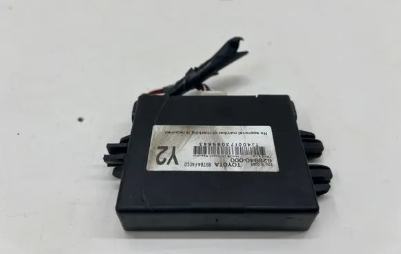 Toyota C-HR I Immobilizer control unit/module 89784F4010