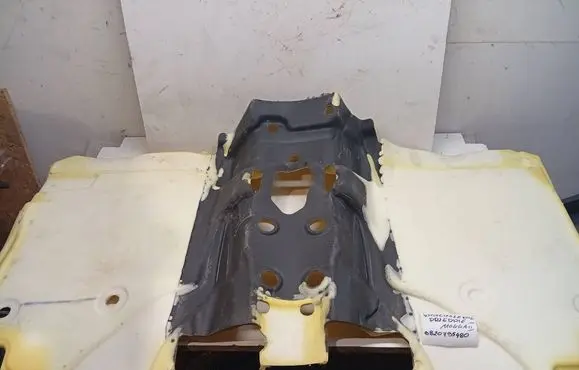 Opel Mokka B Front floor mat 9820795480