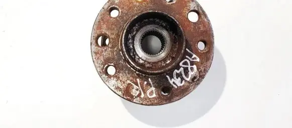 Opel Astra H Front wheel hub