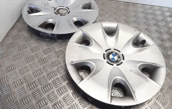 BMW 1 E81 E87 R16 wheel hub/cap/trim 36136762654