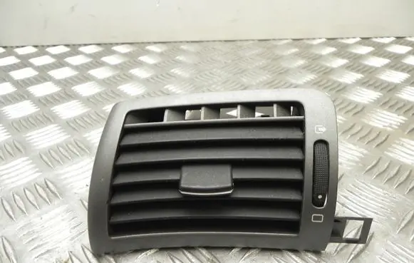 Peugeot 407 Rear air vent grill 9644589577 T6434