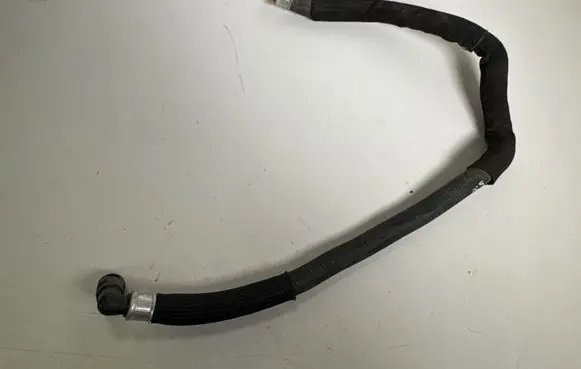 Ford Mustang VI Engine coolant pipe/hose FR3318K580BB