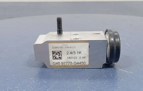 KIA Ceed Coolant level relay 97775G4450