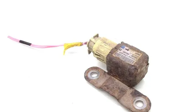 Suzuki Grand Vitara II Airbag deployment crash/impact sensor 3893065J00