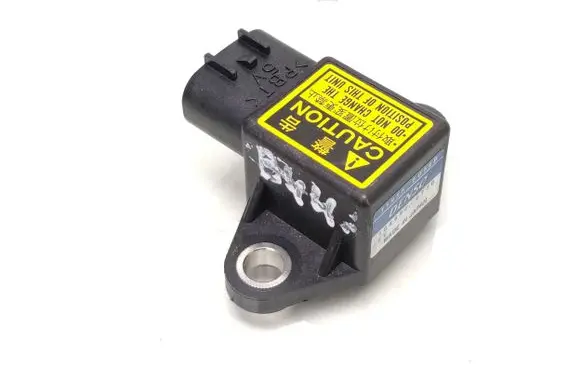 Nissan Juke I F15 Airbag deployment crash/impact sensor 1049910730 31955EU50B