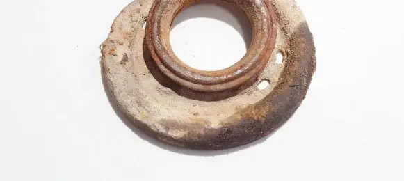 Citroen Xsara Picasso Coil spring mount 