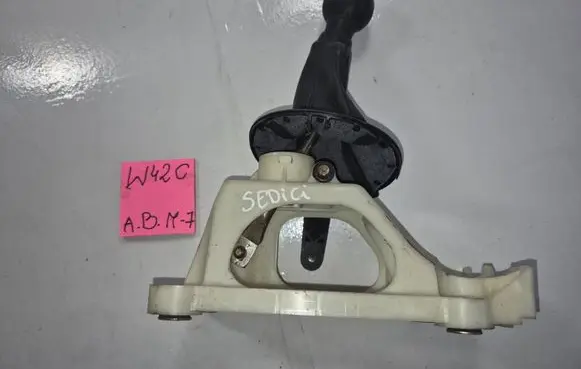 Fiat Sedici Gear shifter/selector 2810179J00