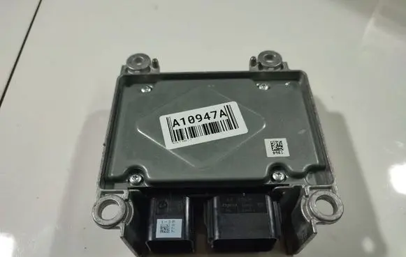 Mazda 3 I Airbag control unit/module 8961
