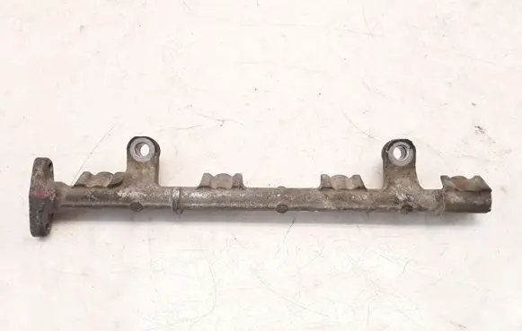 Toyota Yaris Fuel main line pipe