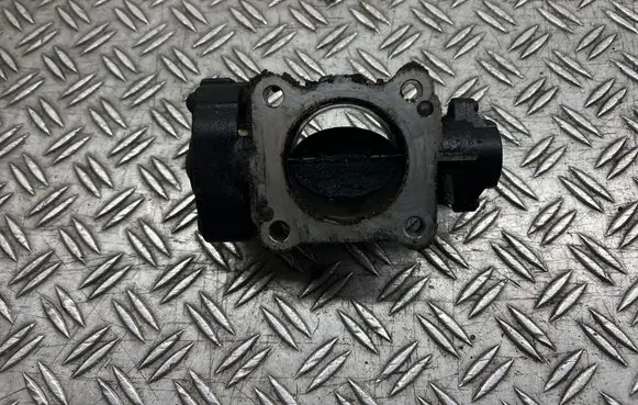 Lexus IS 220D-250-350 Throttle valve 2203031030
