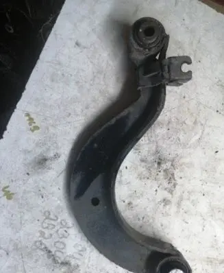 Volkswagen Golf VI Rear control arm 1K0505323N