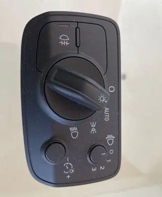 Audi Q2 - Light switch 8V0941531AM 3105190210 17009226