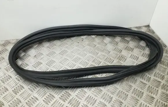 Seat Ibiza IV (6J,6P) Trunk rubber seal (body) 6J3827705