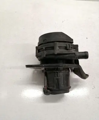 Intake resonator