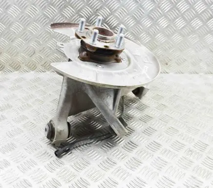 Tesla Model Y Rear wheel hub 118841600F 104466600C