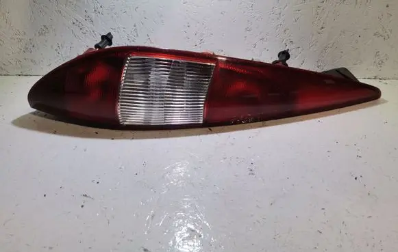 Ford Mondeo Mk III Rear/tail lights 1S7113405C
