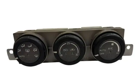 Nissan X-Trail T30 Climate control unit 27500EQ410 A0200018A04000